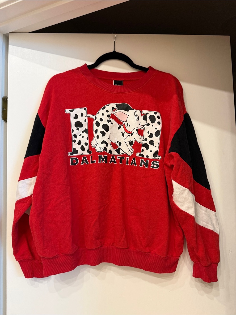 Vintage Disney Red & Black 101 Dalmatians Crewneck Sweatshirt